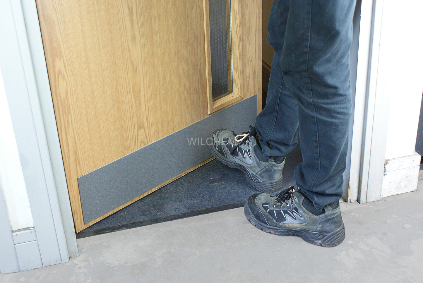 Coarse Resilient Non-Abrasive Anti-Slip tape MK2