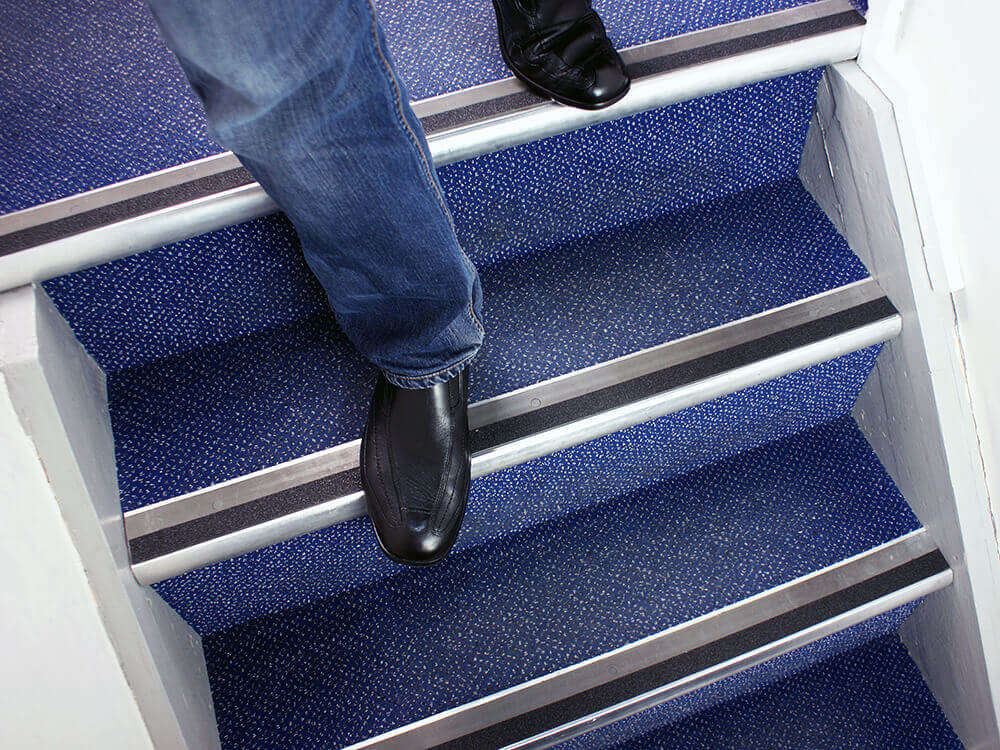 HESKINS SAFETY-GRIP STANDARD BLACK. Safety-Grip is a suitable safety product for various applications, including, but not limited to, stair nosing, walkways, ramps, airboats, gun grips, and vehicle steps.