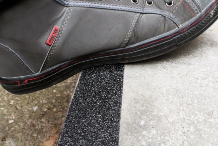 Perfect for Stairs. HESKIN SAFETY-GRIP EXTRA COARSE BLACK Extra coarse Safety-Grip is an incredibly durable and abrasive heavy-duty anti-slip tape designed for use in heavy-duty industrial environments. 