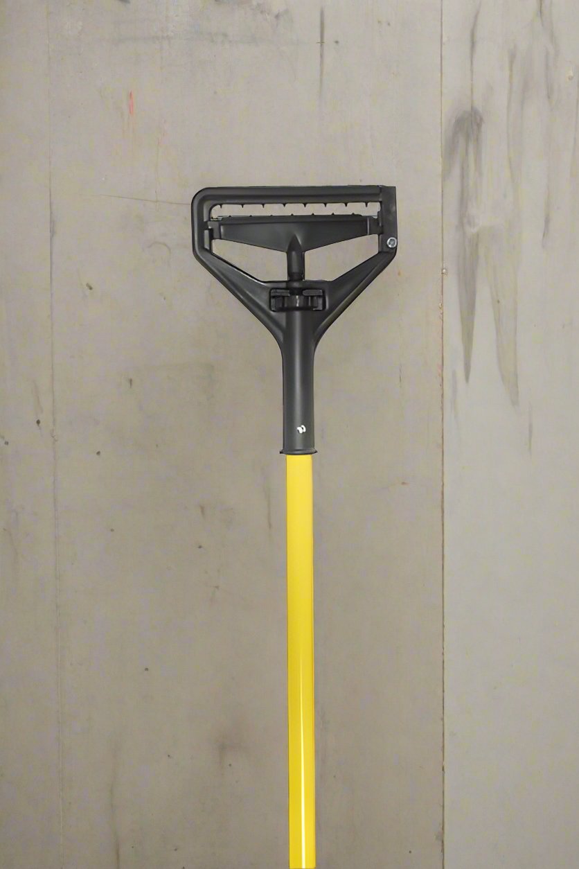 Carolina Mop JANITOR POLY QUICK CHANGE MOP HANDLE.