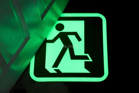 GLOW IN THE DARK DIRECTIONAL FLOOR SIGNS